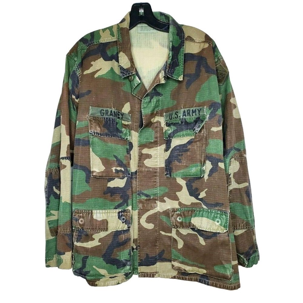 Vintage Large Regular Graney U.S. Army Woodland Camouflage Button Up Jacket